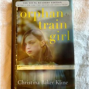 Hardcover Orphan Train Girl by Christina Baker Kline